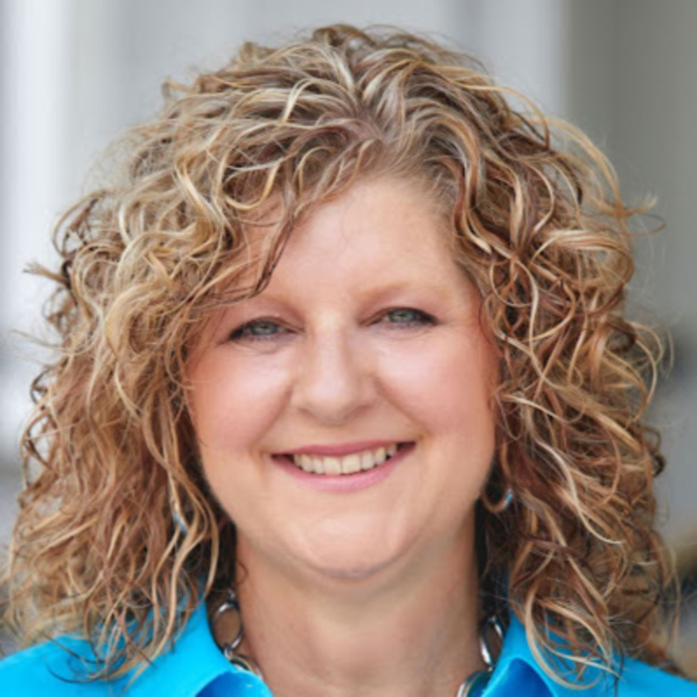 Meet your Posher, Kelli